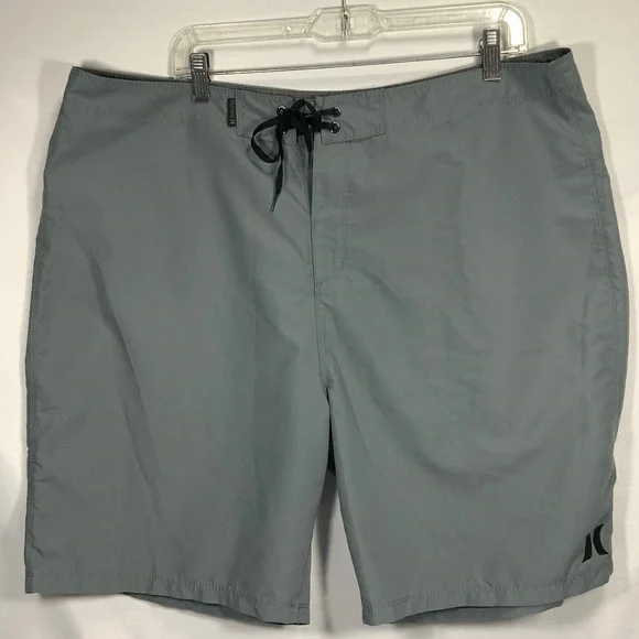 Hurley Men's Gray Board Shorts - Size 38 - Picture 1 of 9